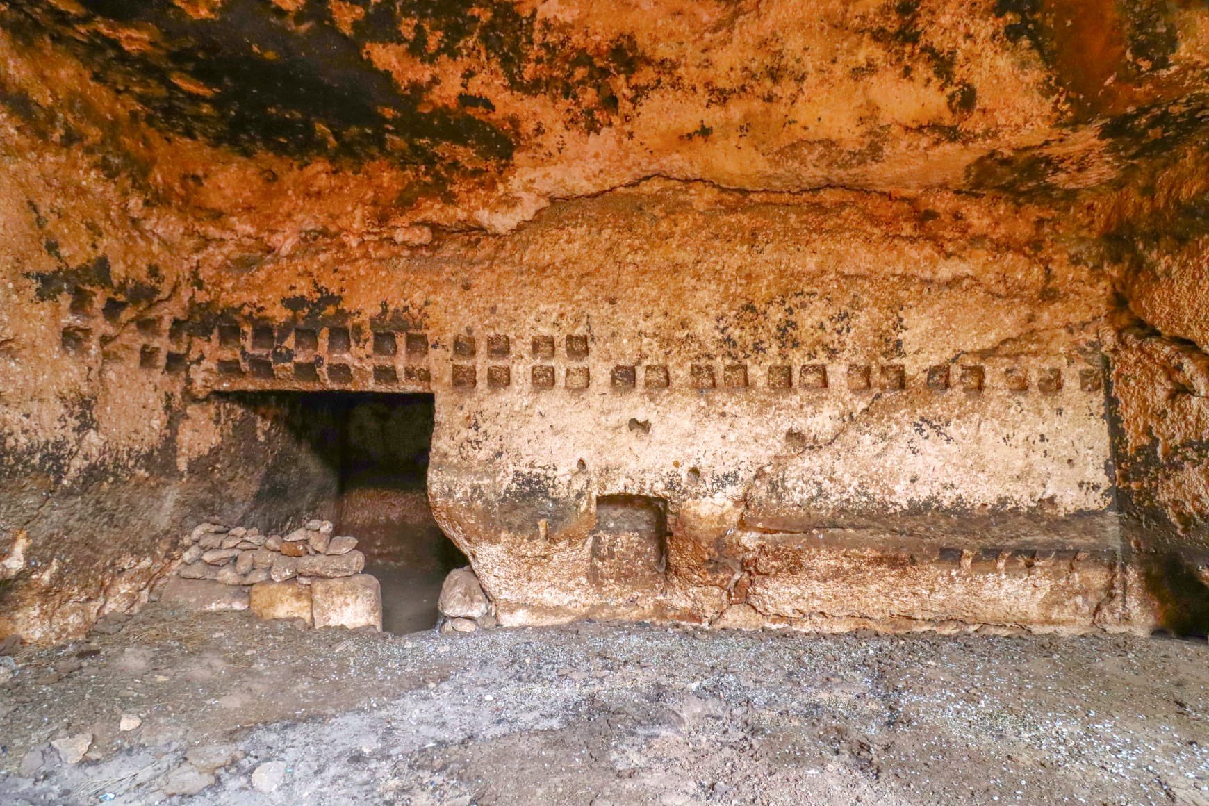 Rare Roman-Era Columbariums Discovered in Şanlıurfa