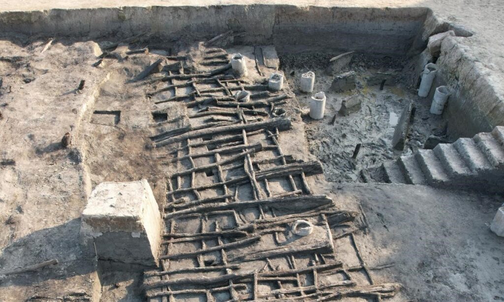 2000-Year-Old Wooden Houses Unearthed in China: Unveiling the Secrets of the Ancient Yue State