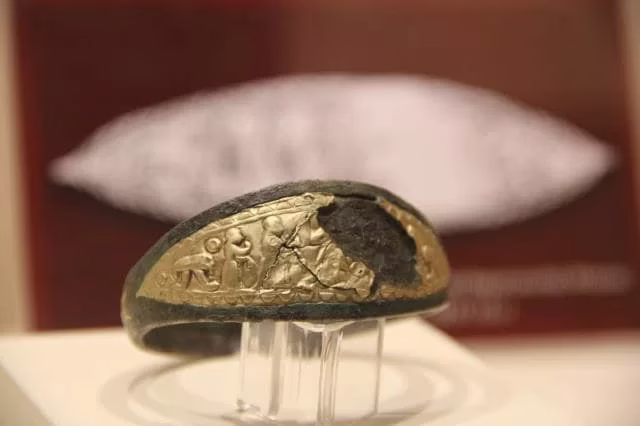 3300-Year-Old Hittite Bracelet