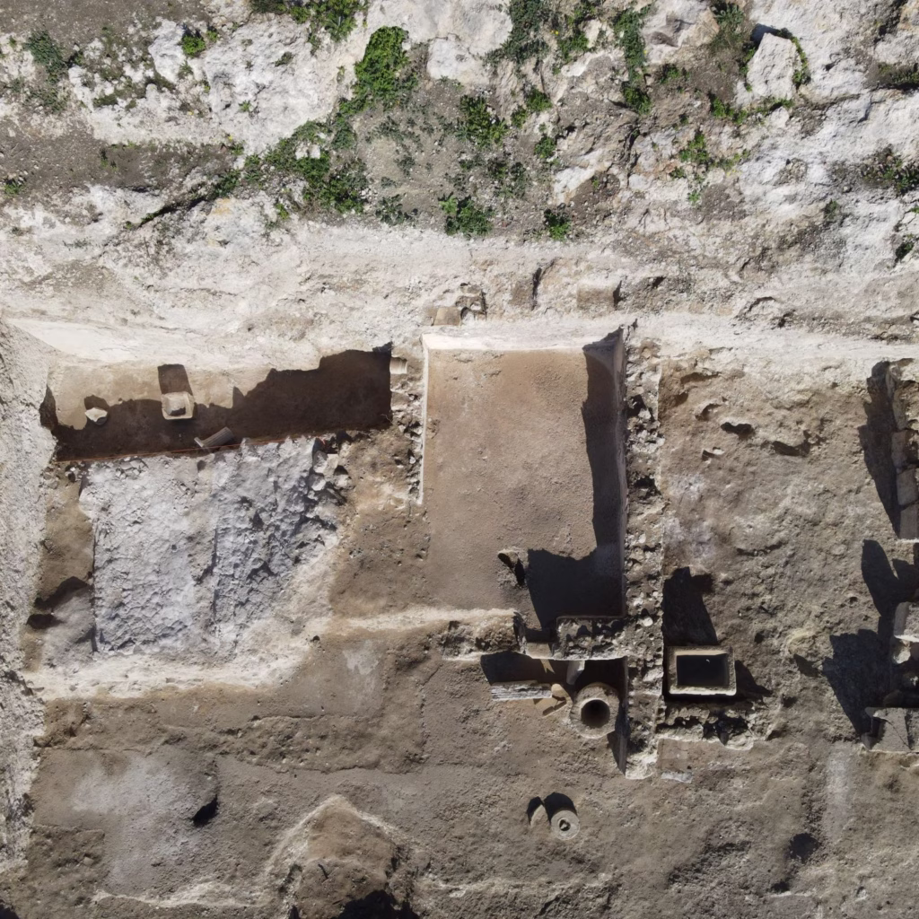 2,000-Year-Old House Uncovered in Ancient Finziade Reveals Craftsmanship and Ritual Life