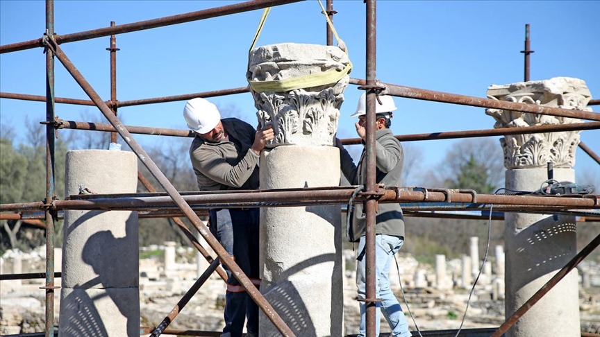 2000-Year-Old Roman Bath Columns Restored to Their Former Glory