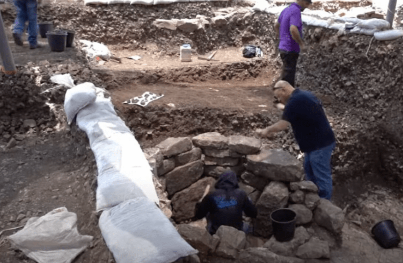 9000-Year-Old Shaman Woman's Grave Discovered in the Motza Archaeological Site of Jerusalem