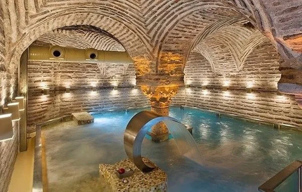 A business in Istanbul has transformed a 1500-year-old historical cistern into a thermal spa center