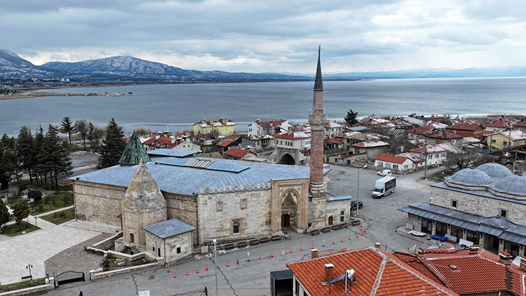 Eşrefoğlu Mosque is one of the rare monuments that has preserved its originality for 700 years