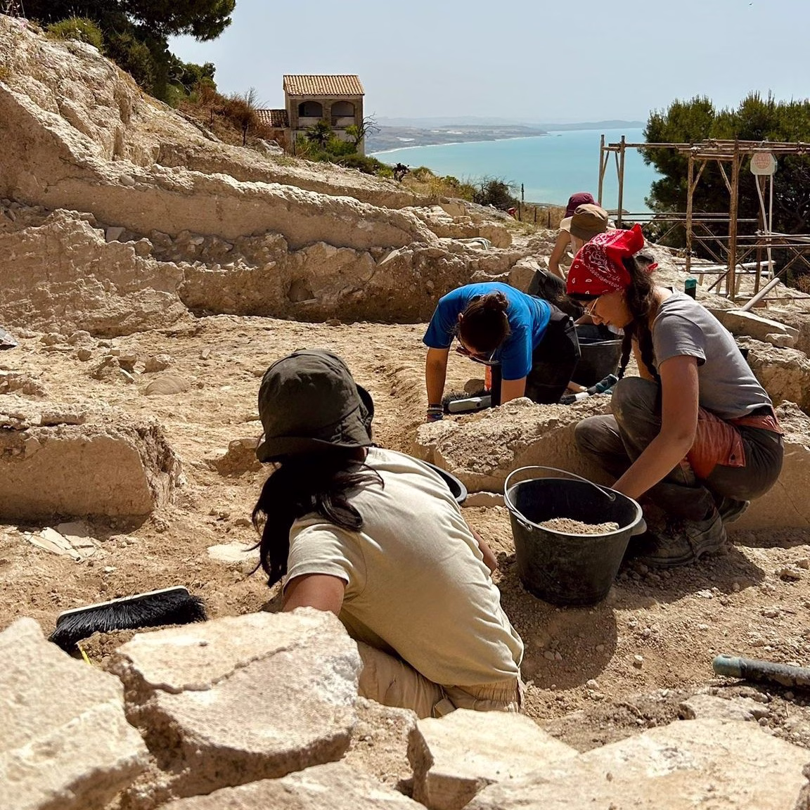 2,000-Year-Old House Uncovered in Ancient Finziade Reveals Craftsmanship and Ritual Life