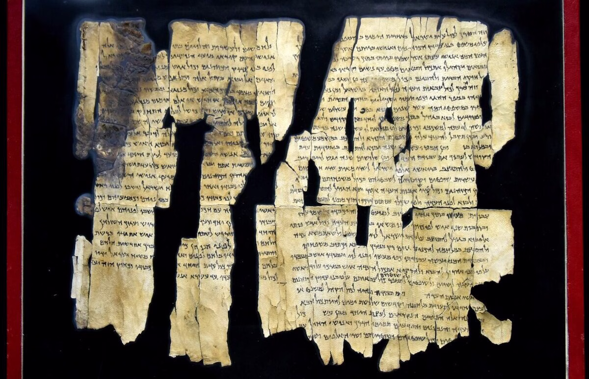 AI-Powered New Study Pushes Back the Timeline of the Dead Sea Scrolls
