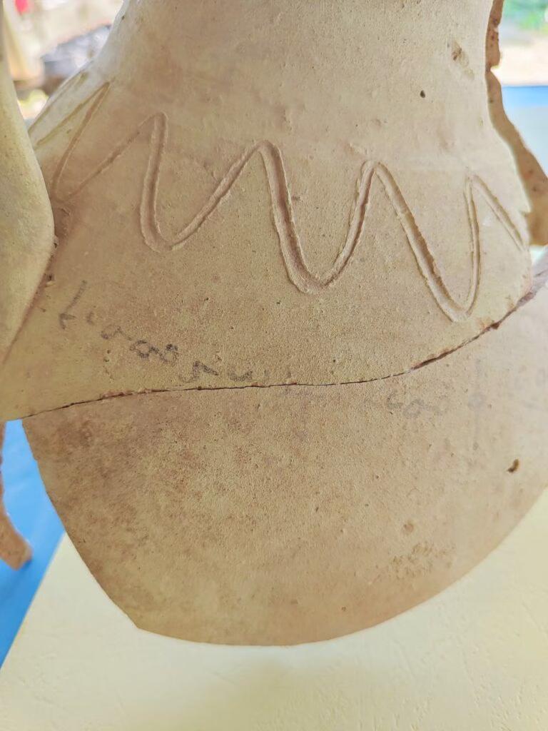 A 2,000-Year-Old Signature: Ancient Jug Bearing Woman’s Name Found in Tajikistan