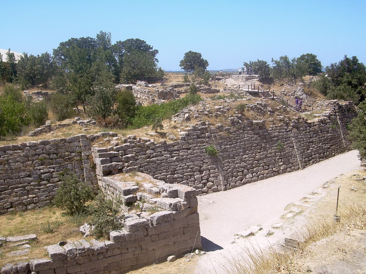 Echoes Beneath Troy: Could the Fabled War Be History in Disguise?