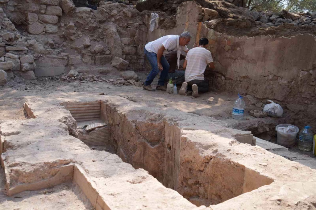 Ancient Baptistery Unearthed in Antandros: A Roman Villa Repurposed for Christian Worship