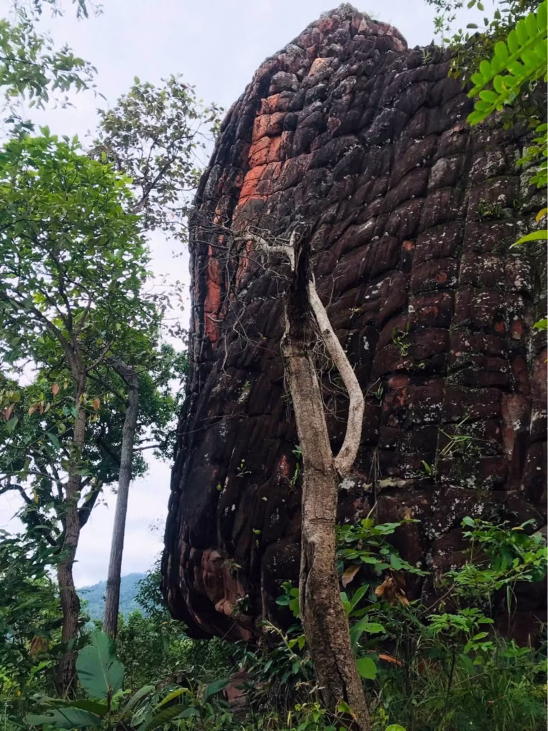 Forest Rangers Discover Tham Ta Kueng Cave, Adding a New Chapter to Thailand’s Archaeological Map