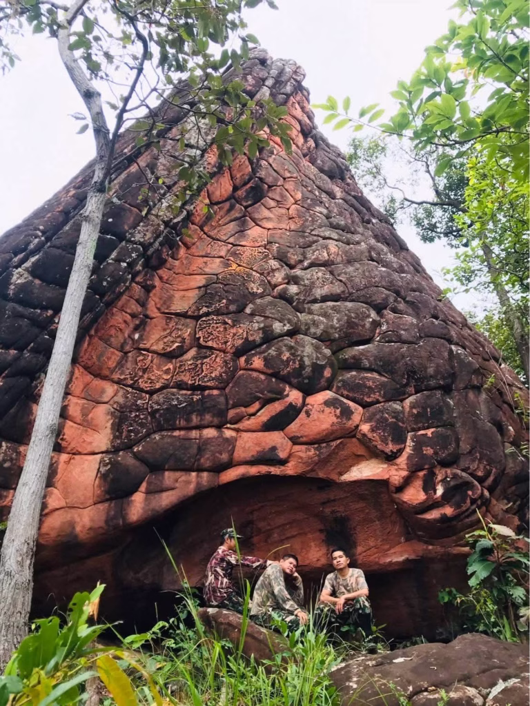 Forest Rangers Discover Tham Ta Kueng Cave, Adding a New Chapter to Thailand’s Archaeological Map
