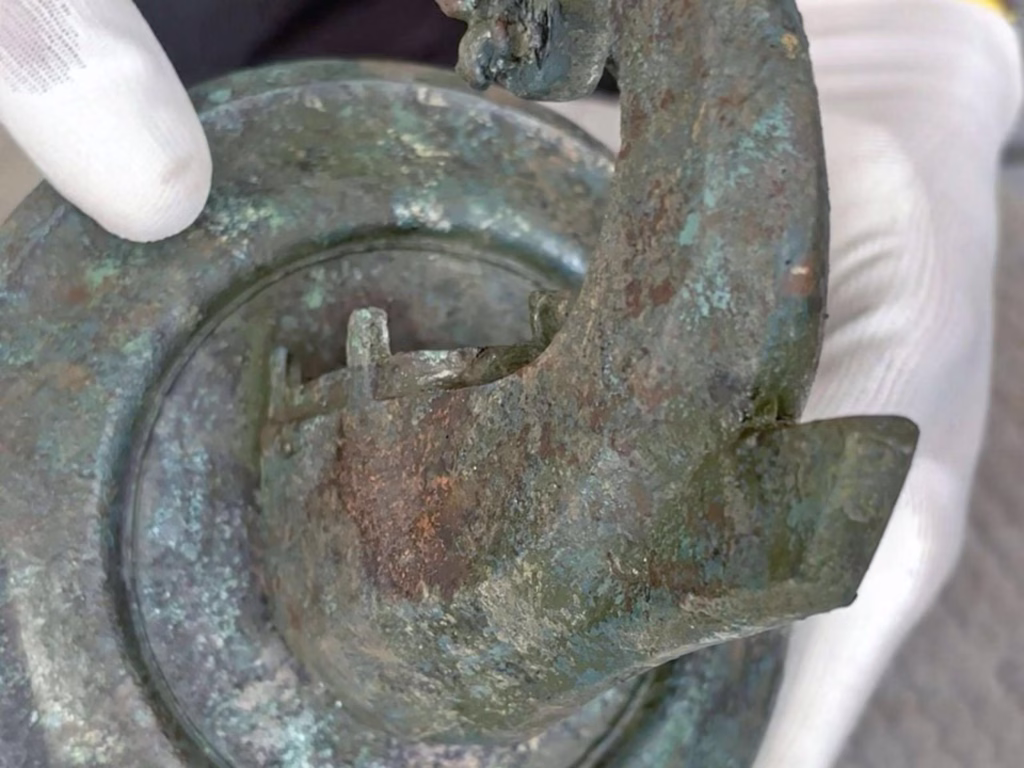 Roman Bronze Ship’s Prow Unearthed Beneath Salzburg’s Neue Residenz