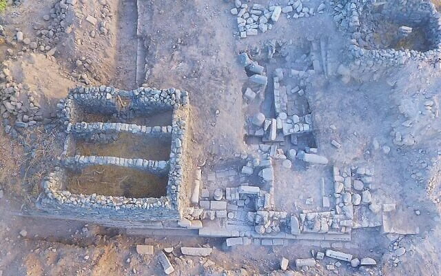 1,500-Year-Old Synagogue Unearthed Beneath Abandoned Syrian Village in the Golan Heights
