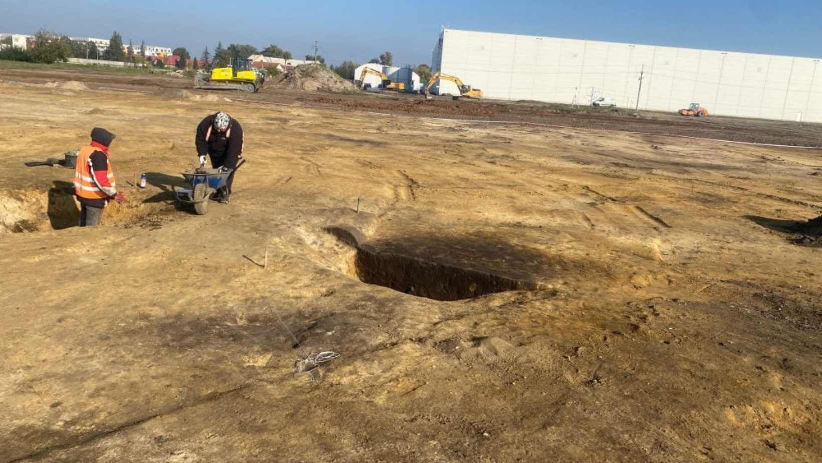 3,000-Year-Old Bronze Age Village Emerges Beneath a Czech Construction Site