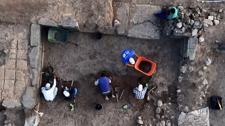 3,500-Year-Old Mitanni Archive Written in Akkadian and Seal Belonging to Hittite Prince Unearthed at Alalakh Mound