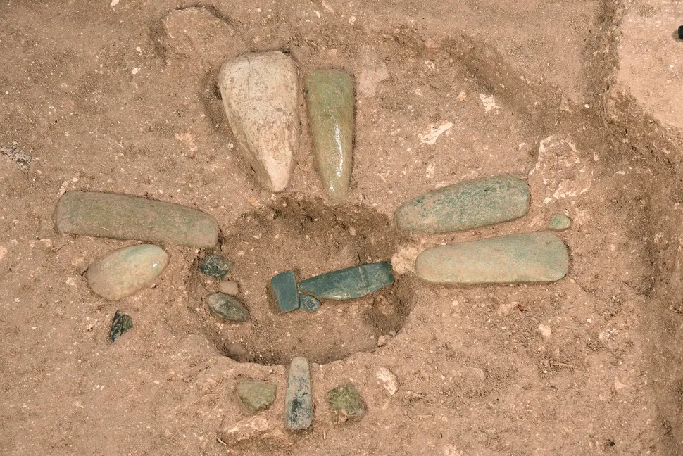 Ancient Maya Monument Reveals a Cosmic Map of the Universe, Study Suggests
