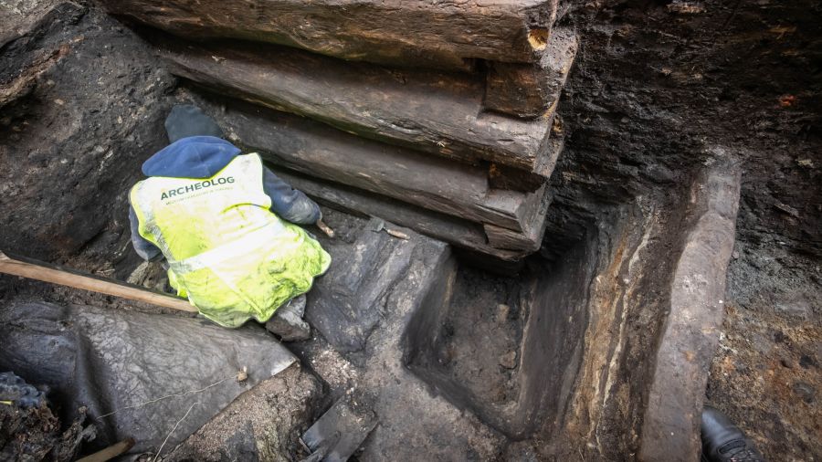 Hidden 13th-Century Wooden Structures Unearthed at Copernicus’ Family Home in Toruń
