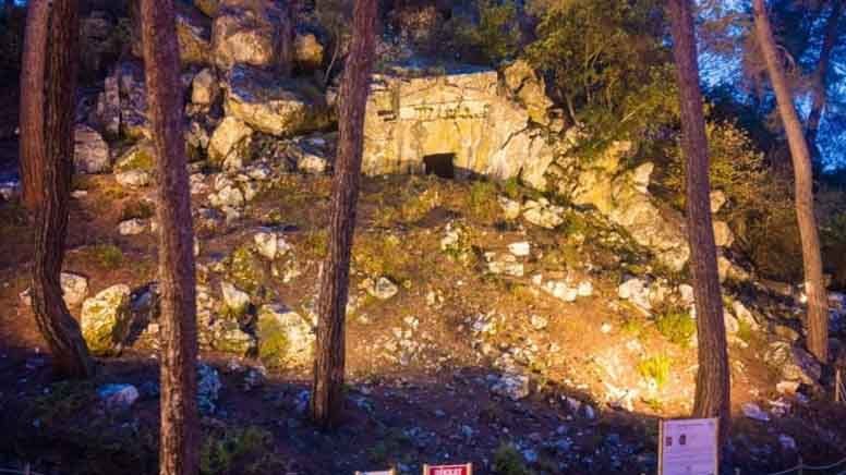 A 2,500-Year-Old Doric Rock-Cut Tomb from Ancient Caria Is Being Preserved in Marmaris