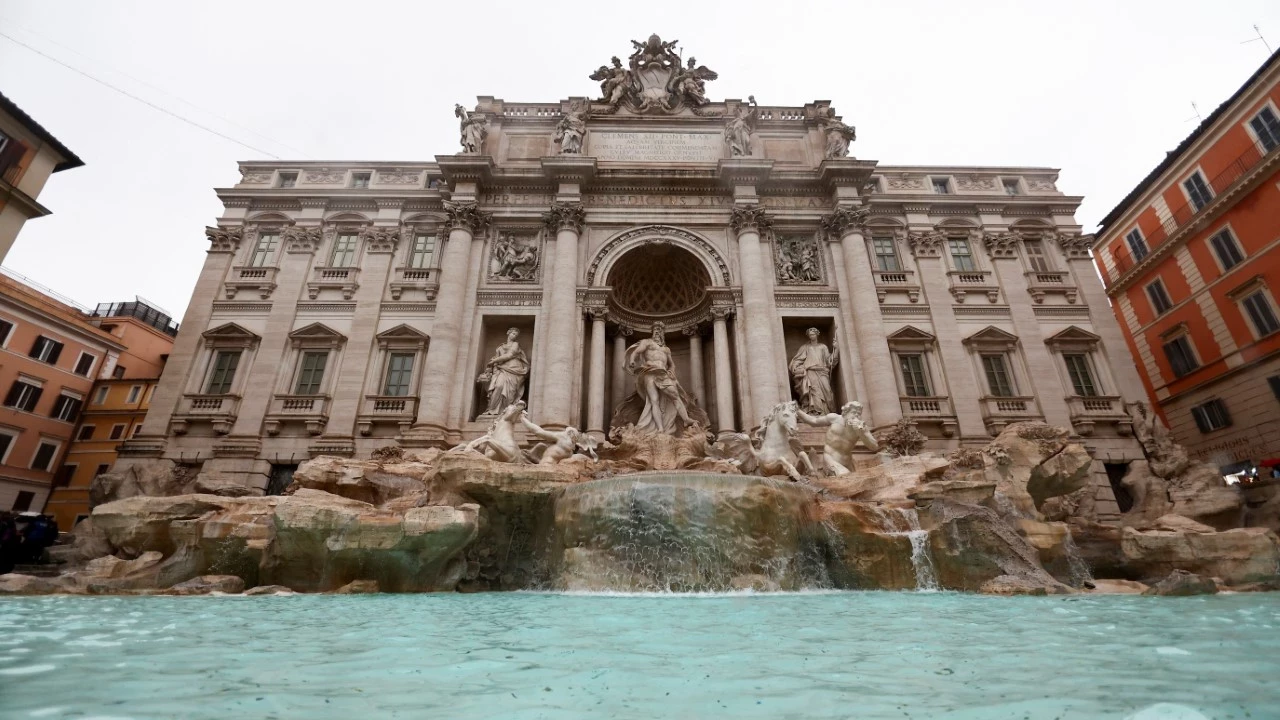 Rome to Introduce Controlled Access to the Trevi Fountain to Curb Overtourism