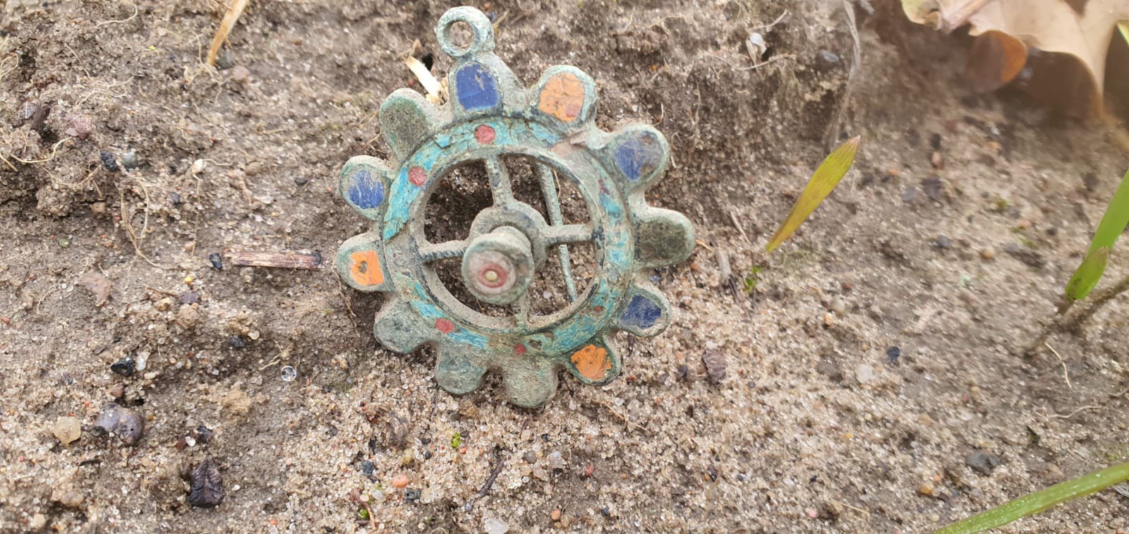 Rare 2,000-Year-Old Roman Enamelled Fibula Discovered in Poland