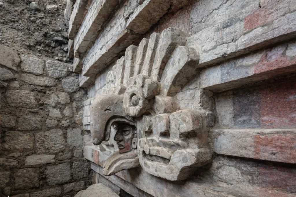 A 1,400-Year-Old Zapotec Tomb