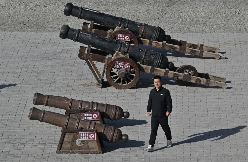 Largest Ming-Era Cannon Ever Found at Jiankou Section of the Great Wall
