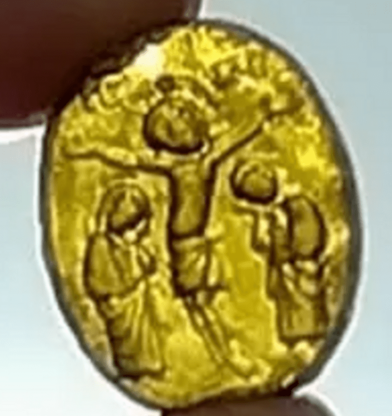 A Medieval Glass Crucifixion Jewel Emerges Beneath Britain’s Largest Energy Project