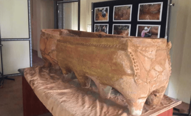 2,300-Year-Old Twelve-Legged Terracotta Sarcophagus Unearthed in Pallavaram, Southern India