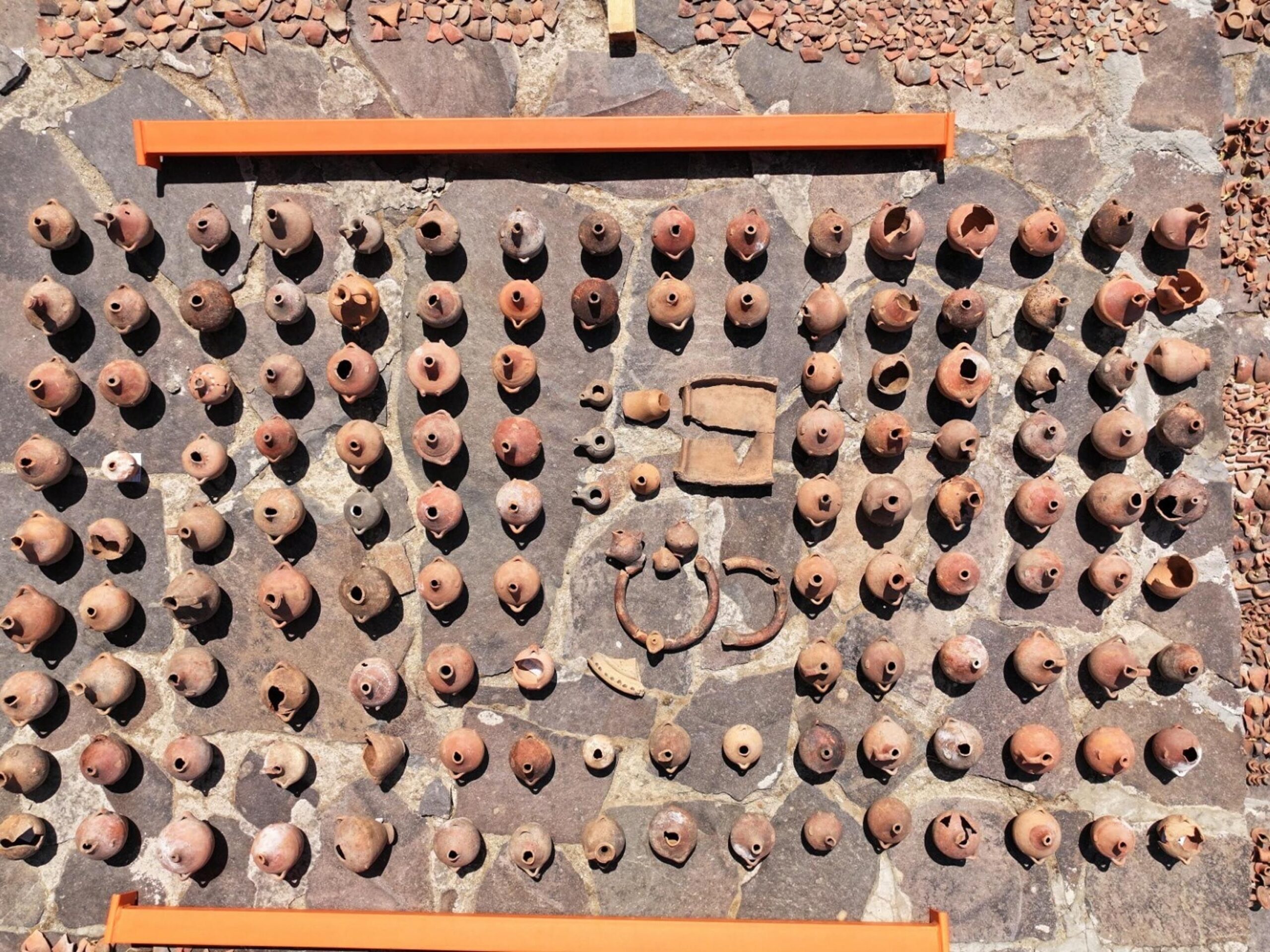 3,000 Ritual Water Vessels Unearthed at Aigai’s Demeter Sanctuary in Western Türkiye