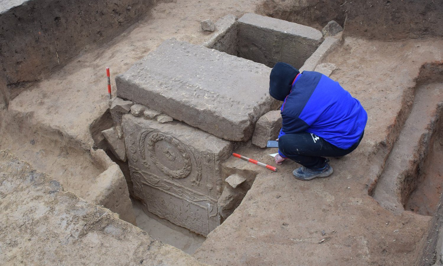 Centurion of the First Italic Legion Revealed in Newly Discovered Nove Necropolis Grave