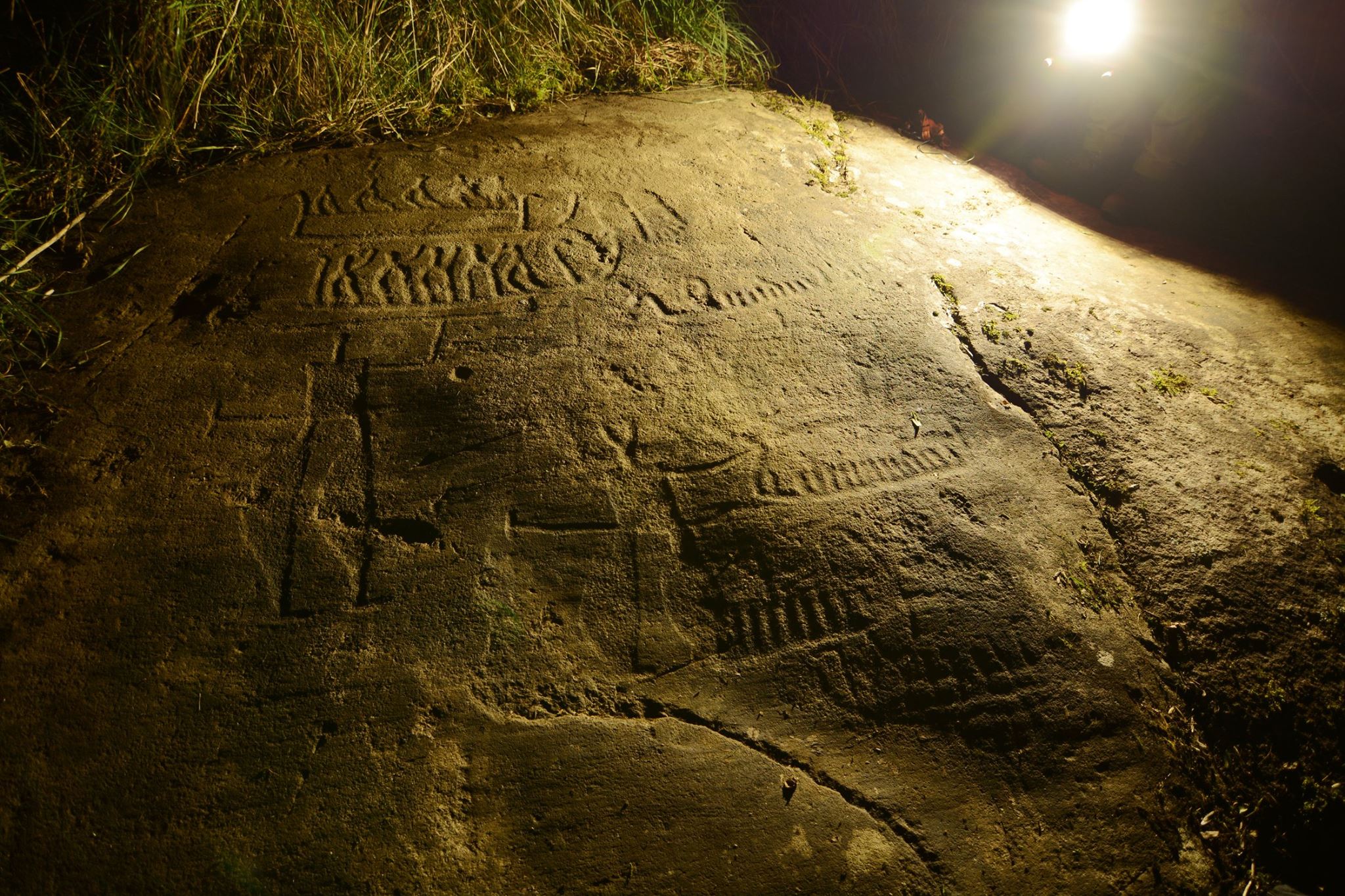 3,000-Year-Old Bronze Age Rock Carvings Discovered Beneath a Hill in Norway