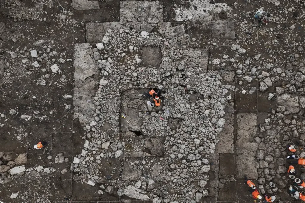 Early Maya Ritual Platform and Deer Offerings Discovered in Yaxché de Peón, Mexico