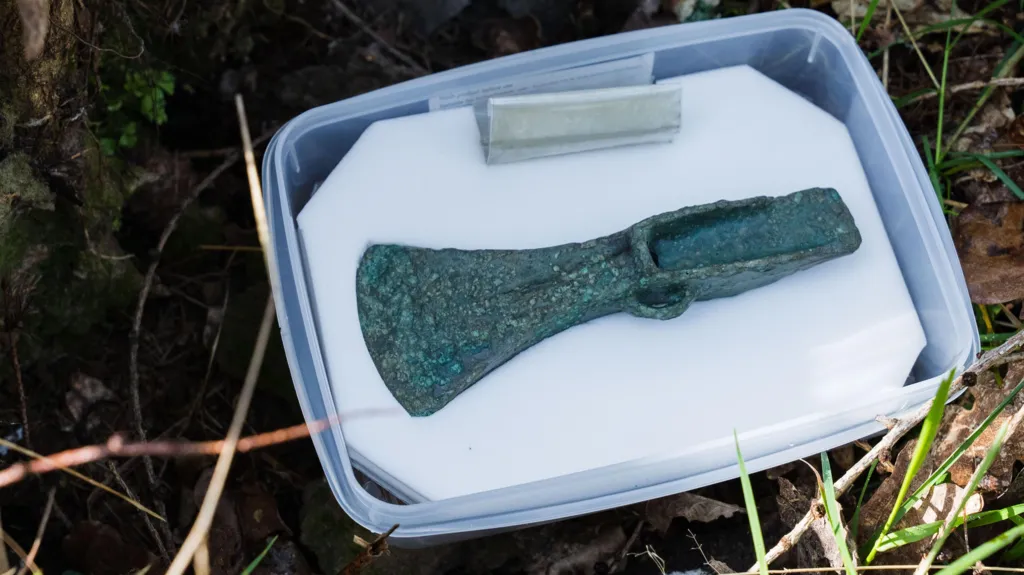 3,400-Year-Old Bronze Age Axe Head