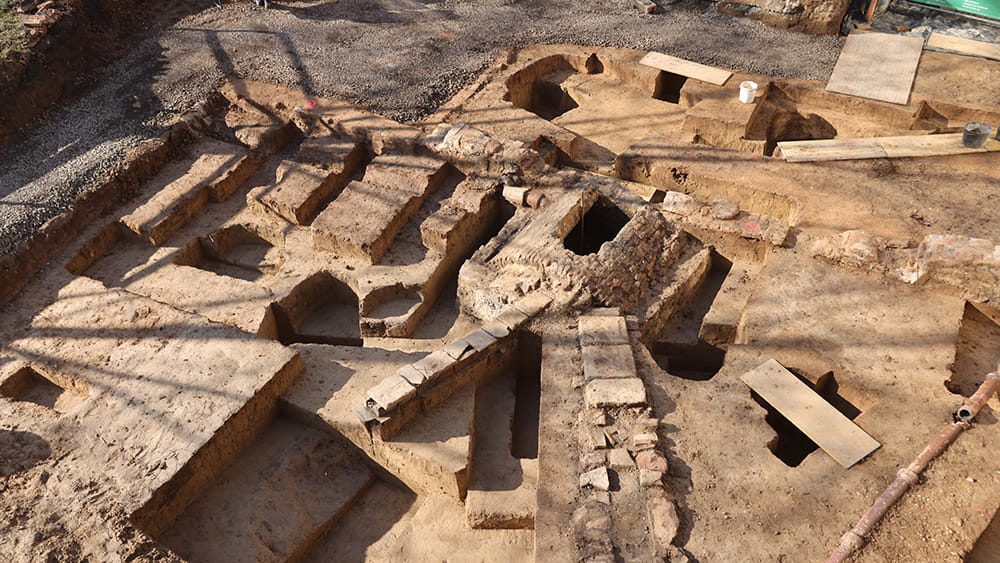 Earliest Roman Military Camp Discovered Beneath Frankfurt Palace Garden