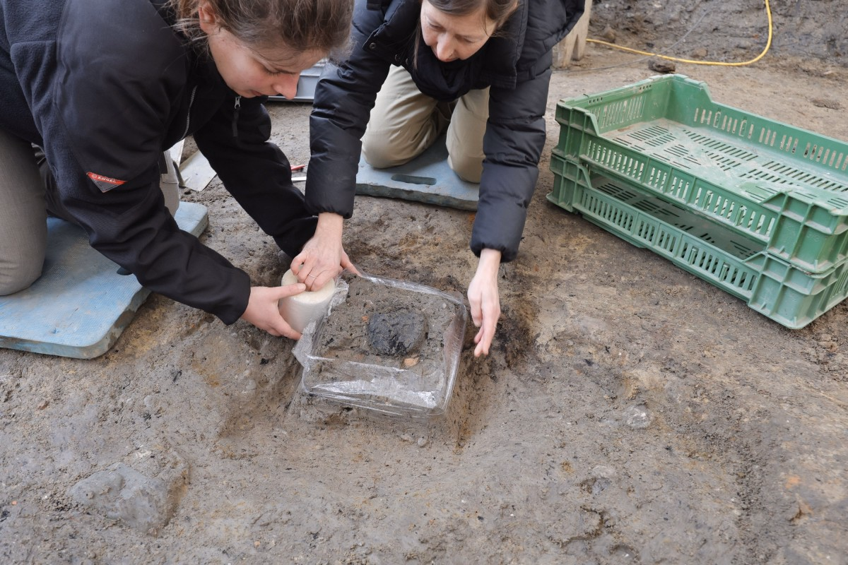 Archaeologists Find Switzerland’s First Roman Bread, Burned Nearly 2,000 Years Ago