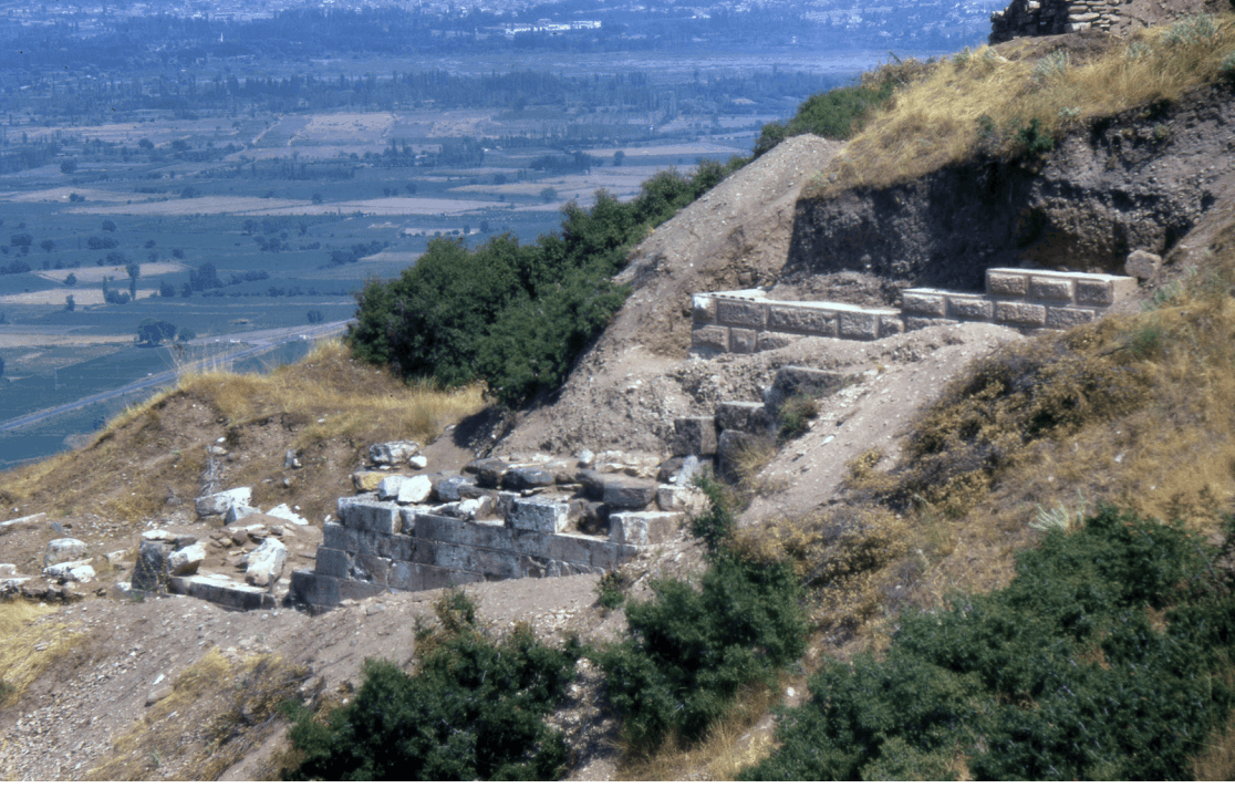 Before Croesus, 2,600-Year-Old Sardis Stepped Terraces Shaped Lydia’s Royal Capital