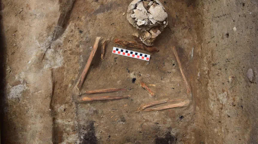 A Knife Beneath the Neck and a Nail on the Chest: Medieval Grave Found in Poland