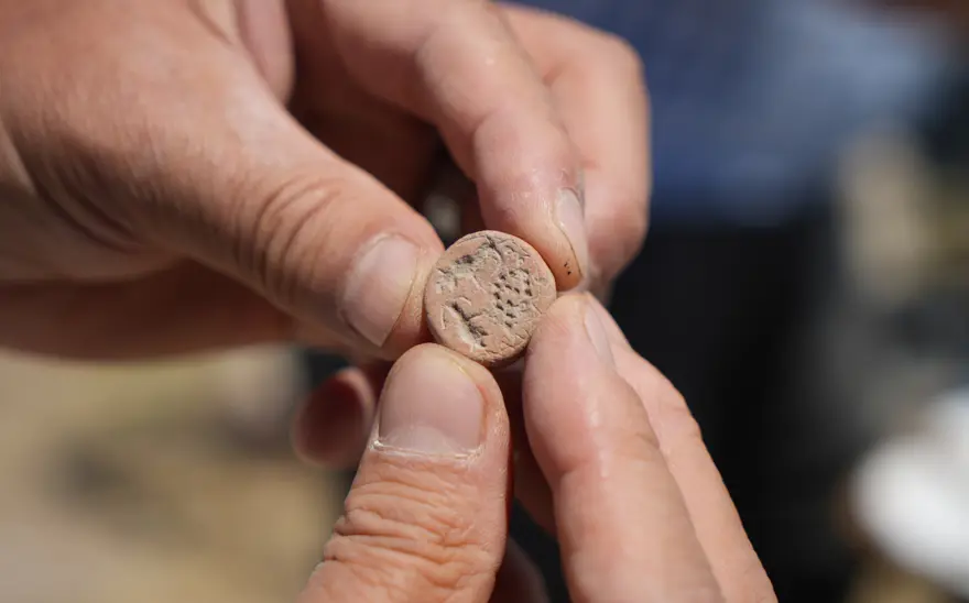 An Animal-Figured Seal at Büklükale May Belong to an Early Hittite Tradition