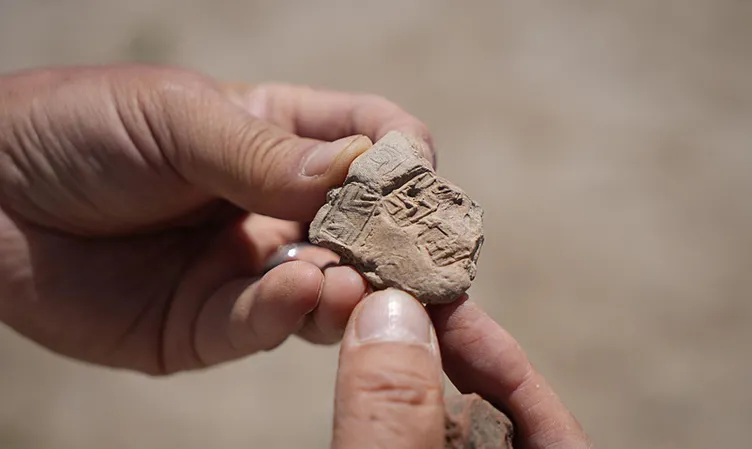 An Animal-Figured Seal at Büklükale May Belong to an Early Hittite Tradition