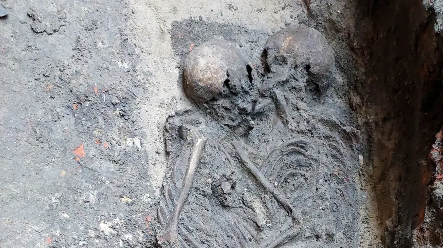 DNA Reveals Poland’s First Genetically Confirmed Same-Sex Medieval Burial