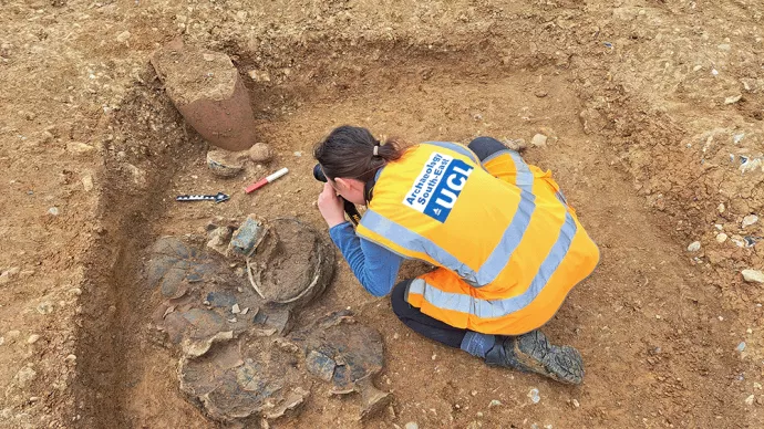 Elite Iron Age Graves Near Chelmsford Yield Wine Amphorae and Rare Imported Glass