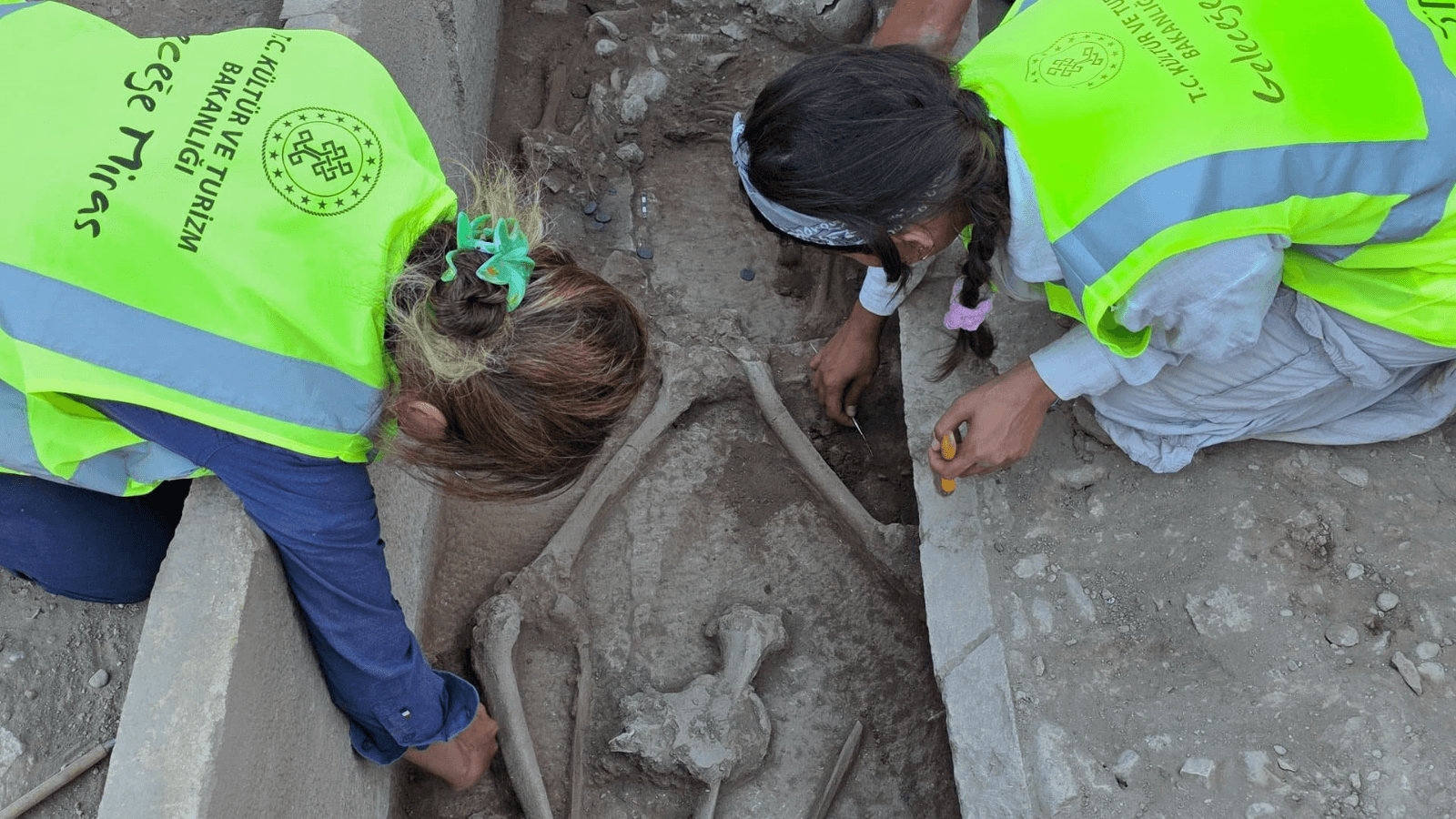 2,400-Year-Old Tomb Found at Aspendos May Have Belonged to a Wrestler