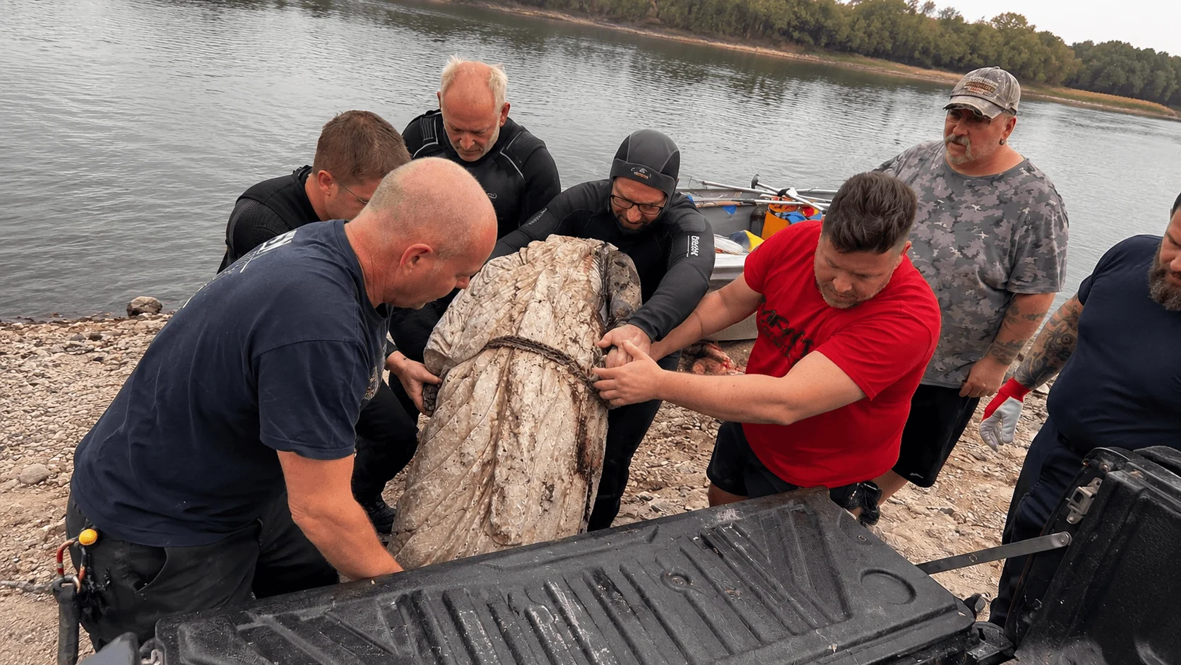 Nearly Intact Roman Statue Weighing Hundreds of Kilograms Pulled from the Danube in Hungary