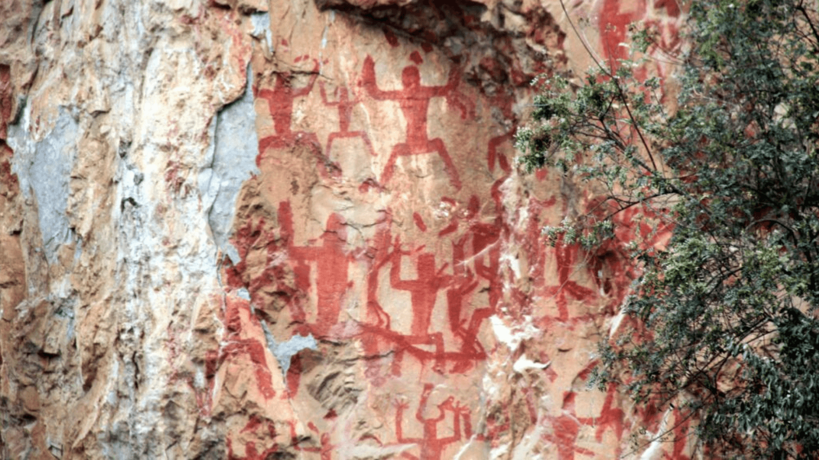 Scientists Find Blood in the Ancient Binding Formula Behind 2,000-Year-Old Huashan Rock Art