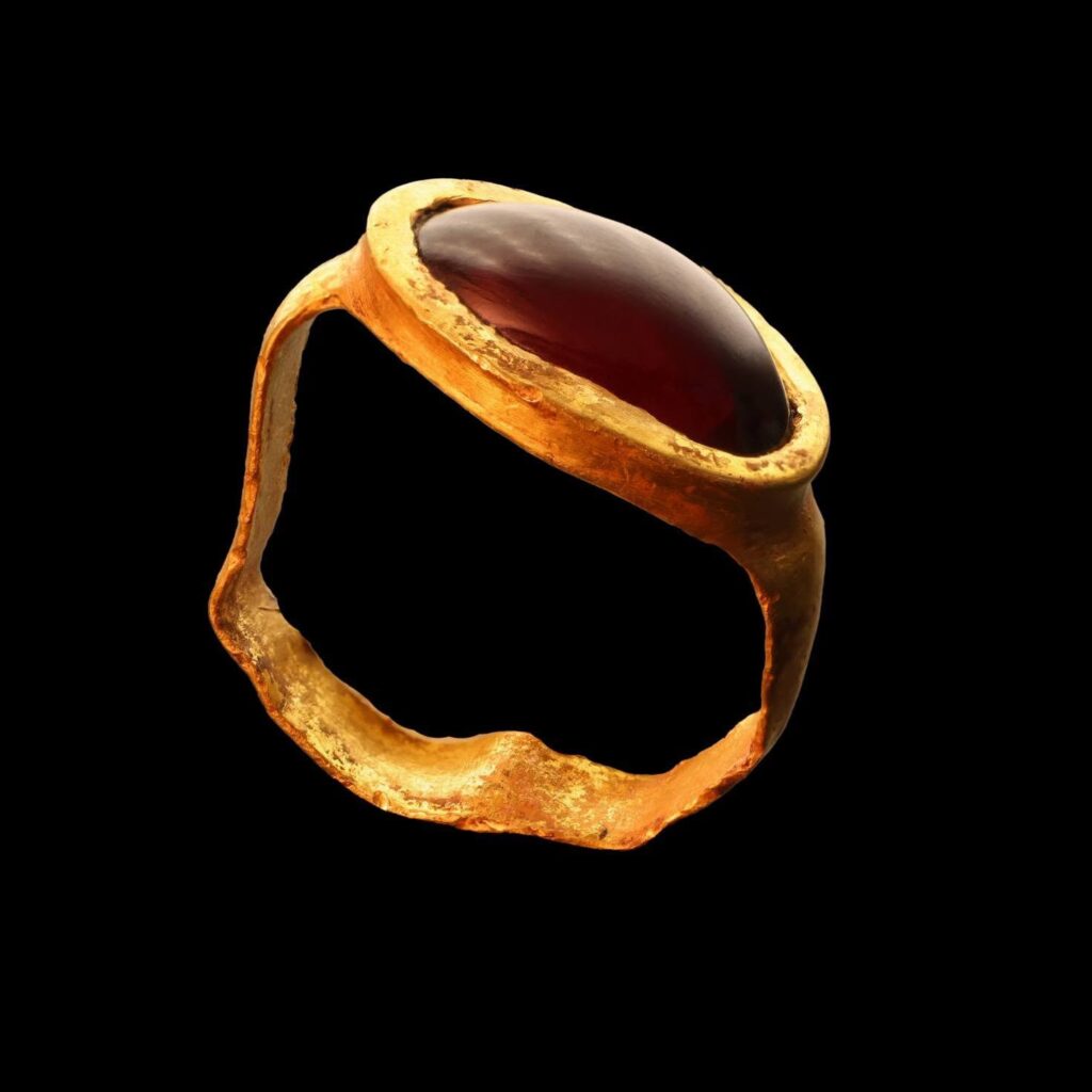 Tiny Gold Rings Beneath Jerusalem Floors Hint at a 2,200-Year-Old Ritual