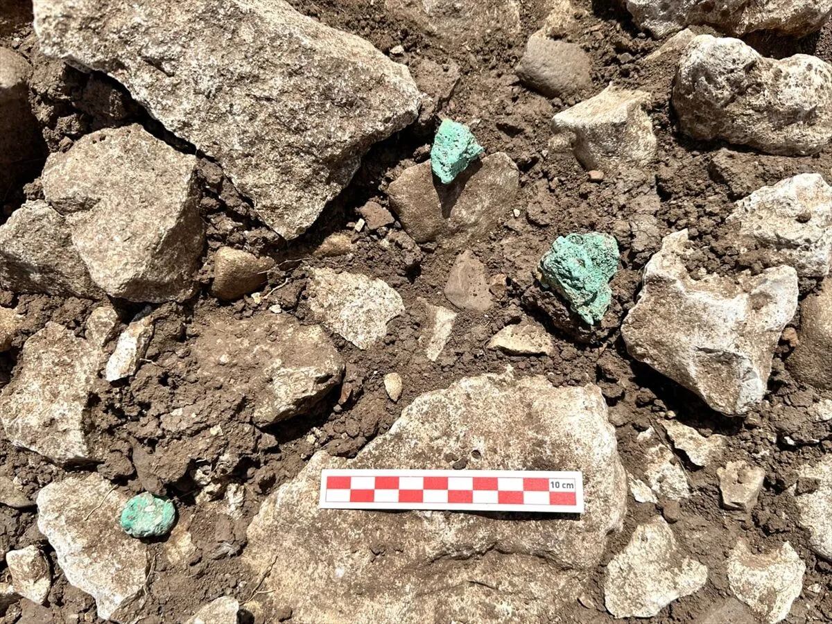 9,000-Year-Old Workshop Discovered in Türkiye Reveals Neolithic Malachite Processing and Copper Working