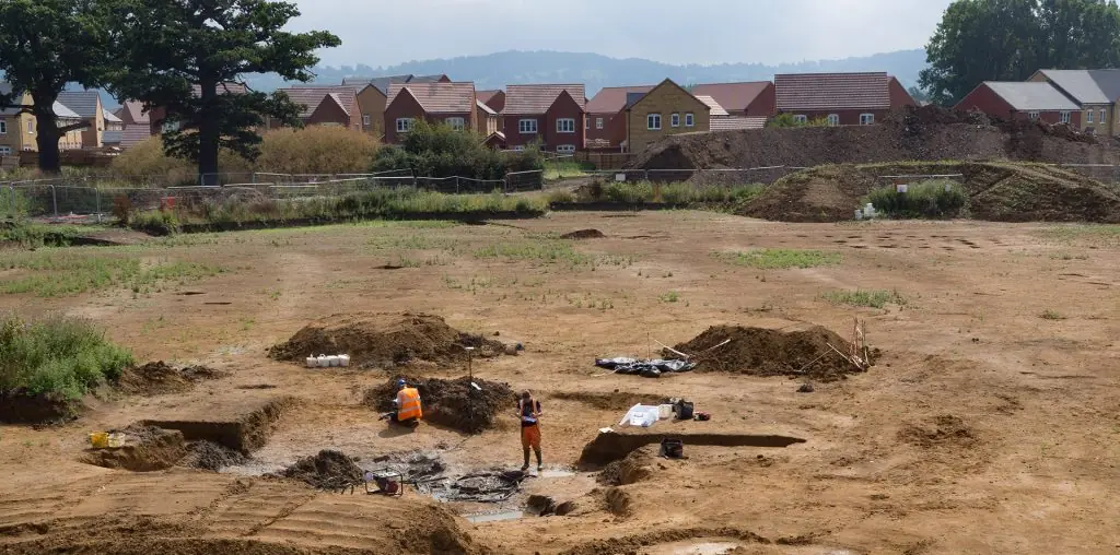 Wide view of the archaeological excavation south of Gloucester