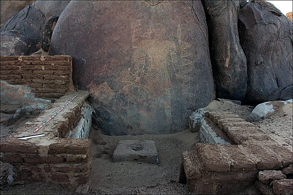 Enhanced view of the life-size petroglyph at Miseeda that may depict a Kushite ruler.