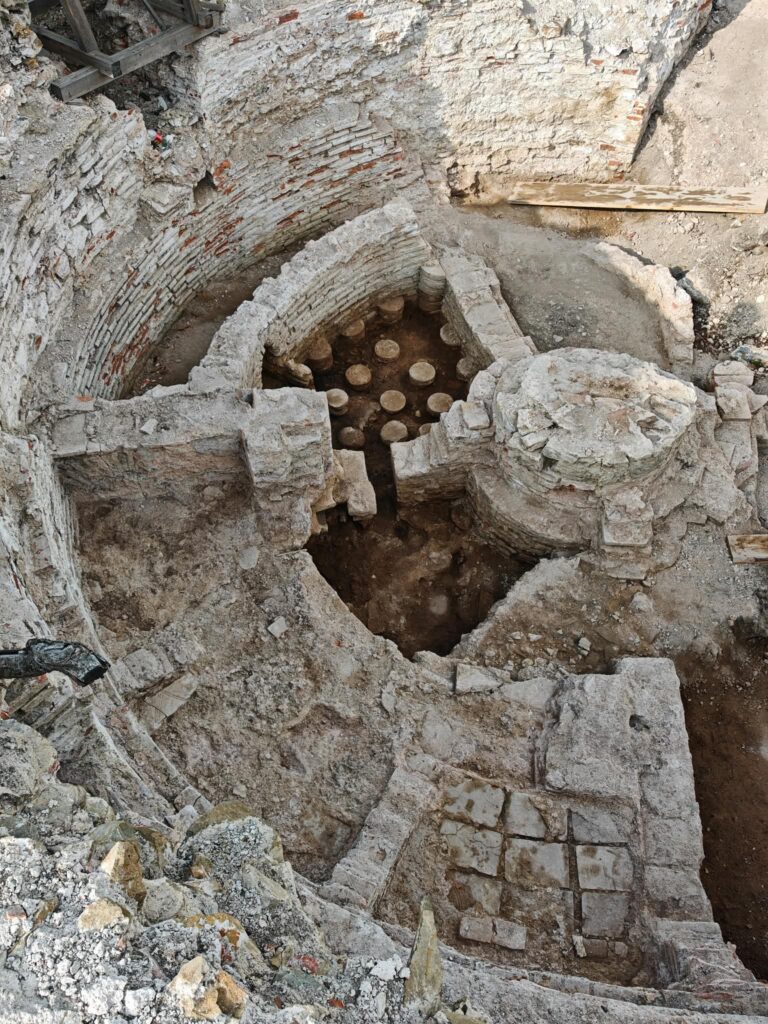 Roman bath heating infrastructure inside the south-western palace tower at Vrelo–Šarkamen