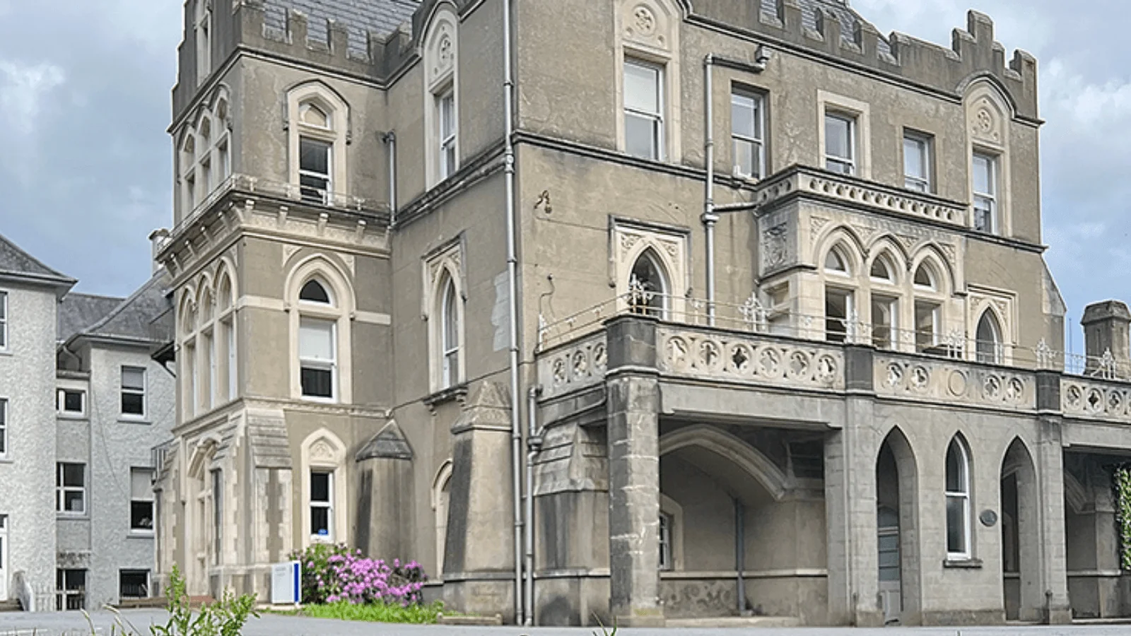An 800-Year-Old Castle Was Hiding Inside a Victorian Building in Dublin